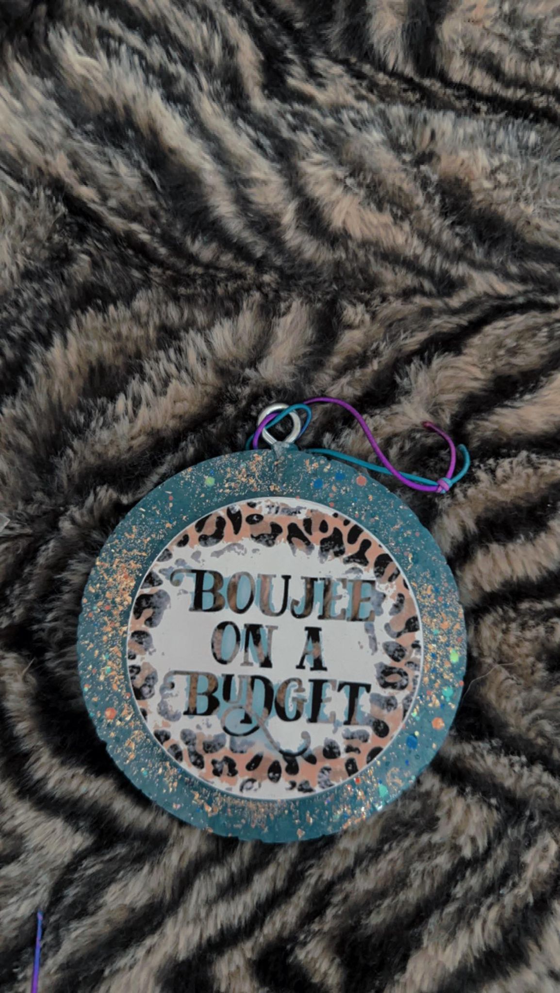 4" Round- Boujee on a Budget