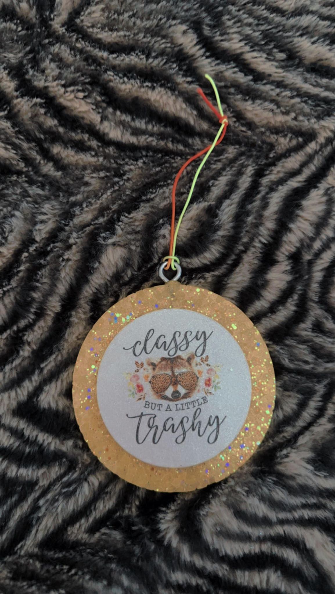 4" Round-Classy but a little Trashy