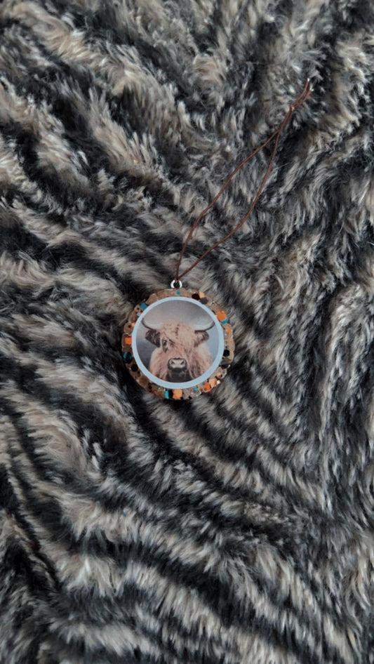 Mini Round- Highland Cow