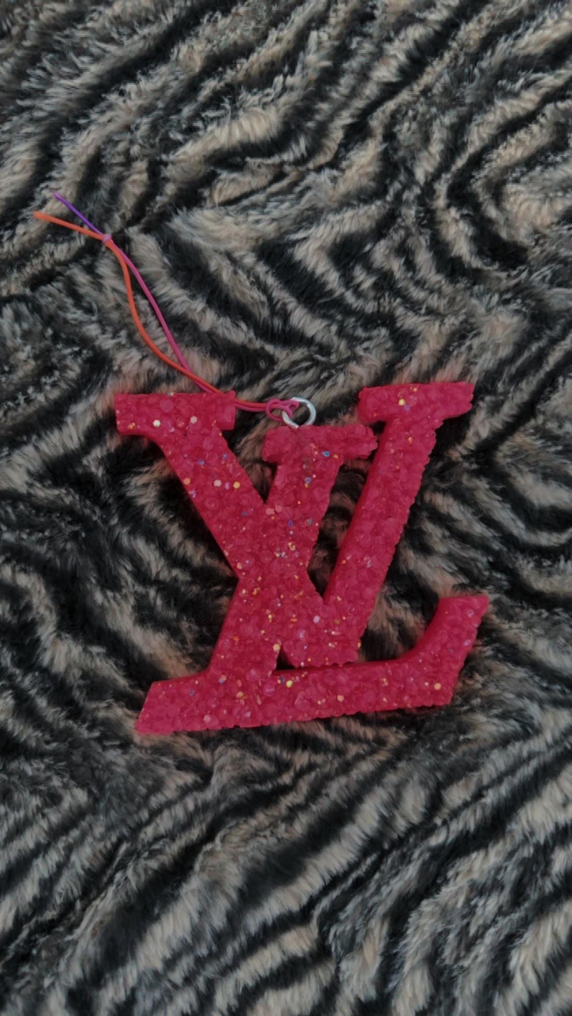 LV1